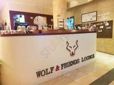 ‪wolf & Friends Lounge‬