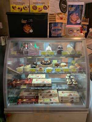 ‪milk & Honey Cafe‬