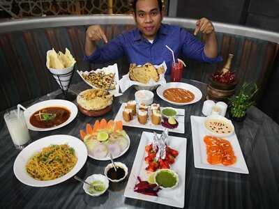 ‪25 Degrees North‬