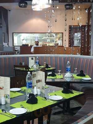 ‪25 Degrees North‬