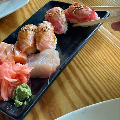 ‪samurai Sushi & Grill‬