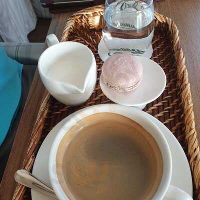 ‪the Hamptons Cafe - Arabian Ranches‬