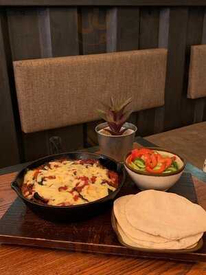 ‪bisso's Bakery‬