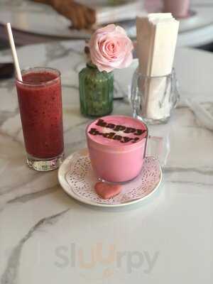 ‪tania’s Teahouse‬