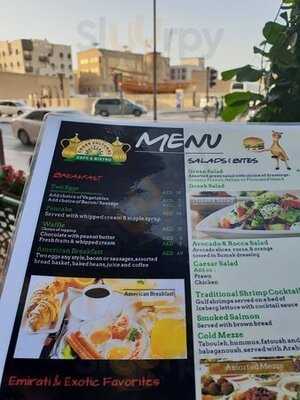 ‪cross Cultural Cafe & Bistro‬