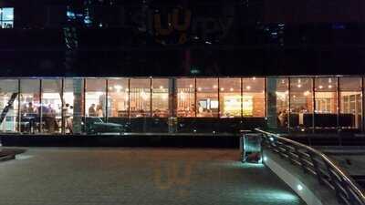 ‪fraiche - Cafe & Bistro‬