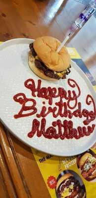 ‪maxzi The Good Food Shop‬