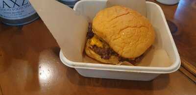 ‪maxzi The Good Food Shop‬