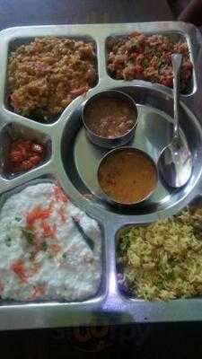 ‪saarangaa Bhojan Shala‬