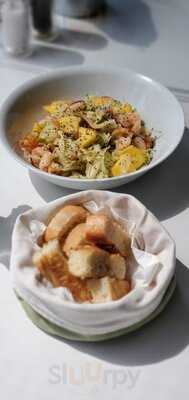 ‪nais Italian Kitchen Jlt‬