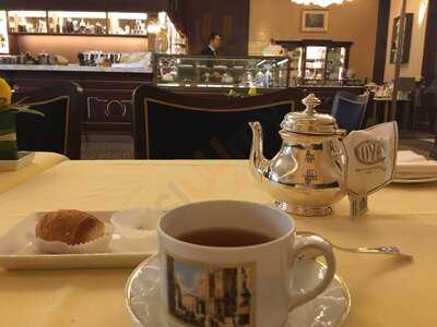 ‪pasticceria Cova Dubai‬