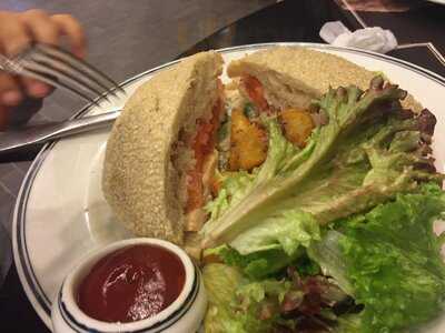 ‪paul Restaurant‬