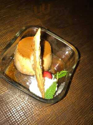 ‪loca Restaurant & Bar‬