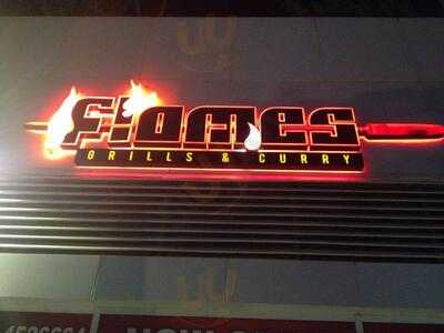 ‪flames Grills & Curry‬