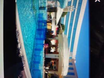 ‪oasis Pool & Bar‬