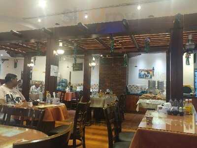 ‪bombay Bites Cafe‬