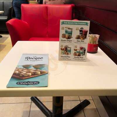 ‪cinnabon - Al Ghurair‬