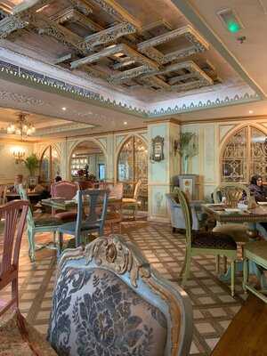 ‪shakespeare And Co‬