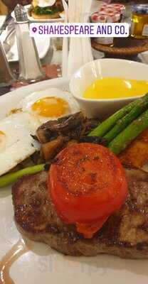 ‪shakespeare And Co‬