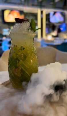 أولد كاستيلو مطعم ومقهى