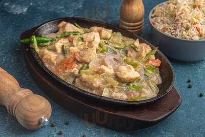 ‪chicken Tikka Inn‬