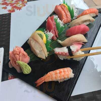 ‪sushi Express Cafe‬