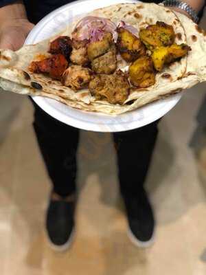 ‪shamiana Tandoori & Indian Cuisine‬