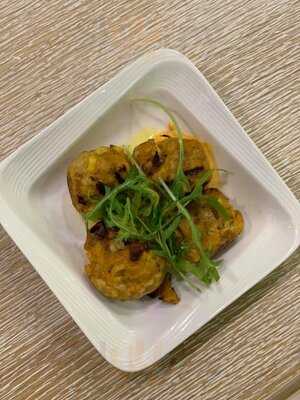 ‪leopold's Of London Mirdif‬