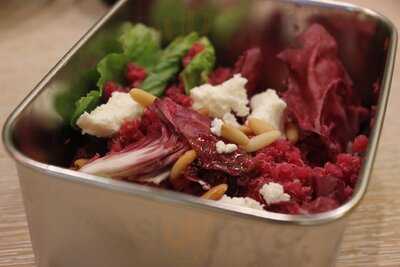 ‪leopold's Of London Mirdif‬