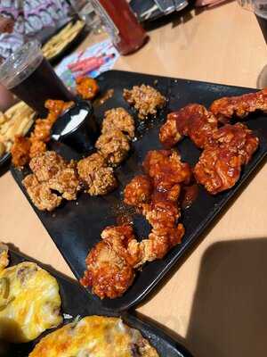 ‪tgi Friday's - Dubai Mall‬