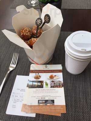 ‪seven Sands & Falcon Lounge‬