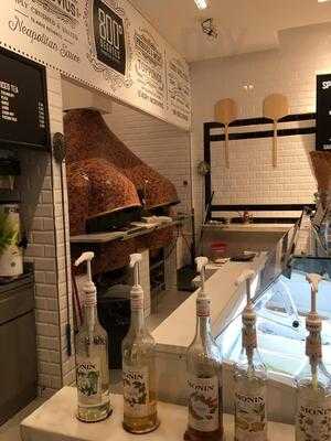 ‪800 Degrees Pizzeria‬