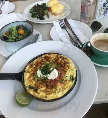 ميتس آند تريز