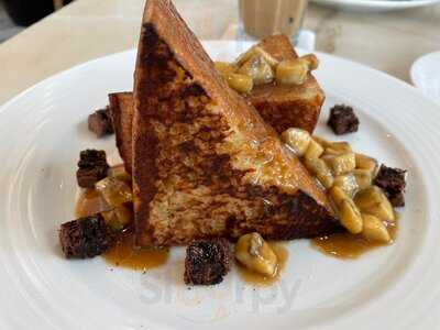 ميتس آند تريز