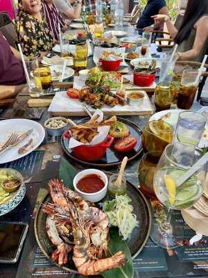 ‪bai Bar & Terrace‬