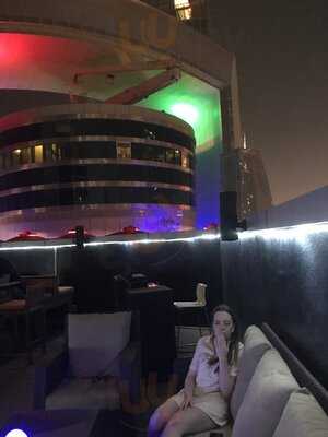 ‪level 47 Rooftop Restaurant & Lounge‬