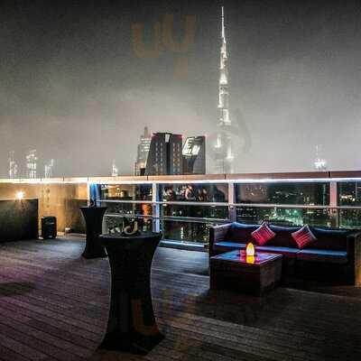 ‪level 47 Rooftop Restaurant & Lounge‬