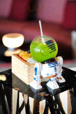 ‪w Xyz Bar And Lounge‬