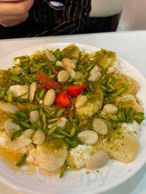 ‪qalat Baalbak Restaurant‬