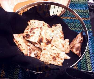 ‪indus Restaurant‬