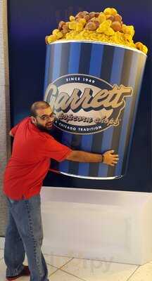 ‪garrett Popcorn Shops‬