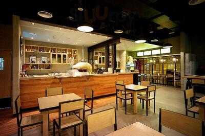 ‪the Pizza Factory‬