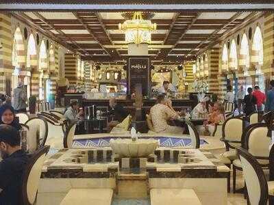 ‪the Majlis Cafe & Restaurant‬