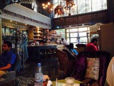 ‪shakespeare And Co‬