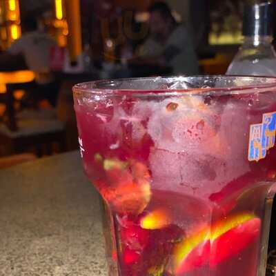 ‪barrels Sports Arena‬