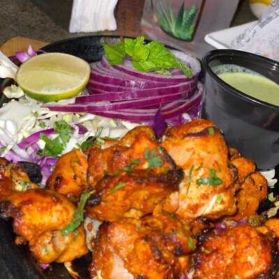 ‪barrels Sports Arena‬