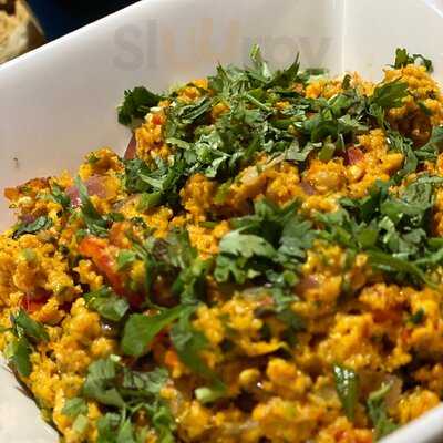 ‪barrels Sports Arena‬