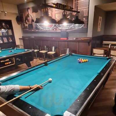 ‪barrels Sports Arena‬