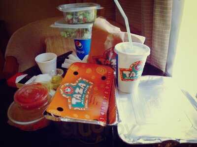 ‪al Tazaj Fakieh Bbq Chicken Restaurant‬