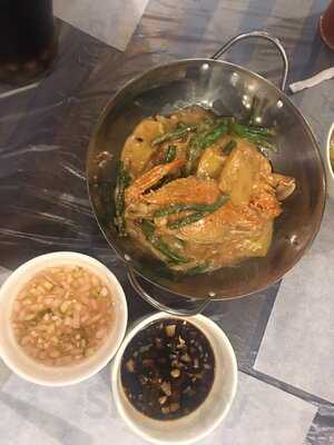 ‪carinderia Ni Tandang Sora‬